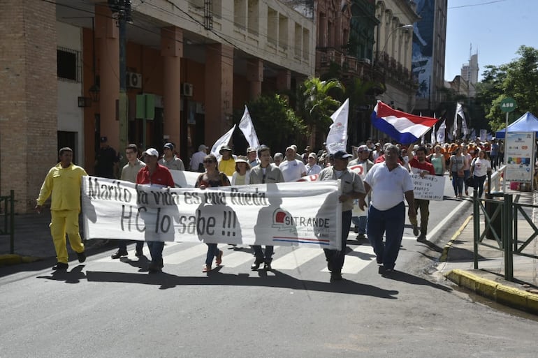 Manifestación de funcionarios públicos, esta mañana.