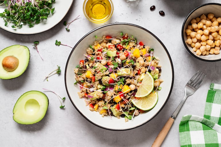 Ensalada de quinua y poroto.