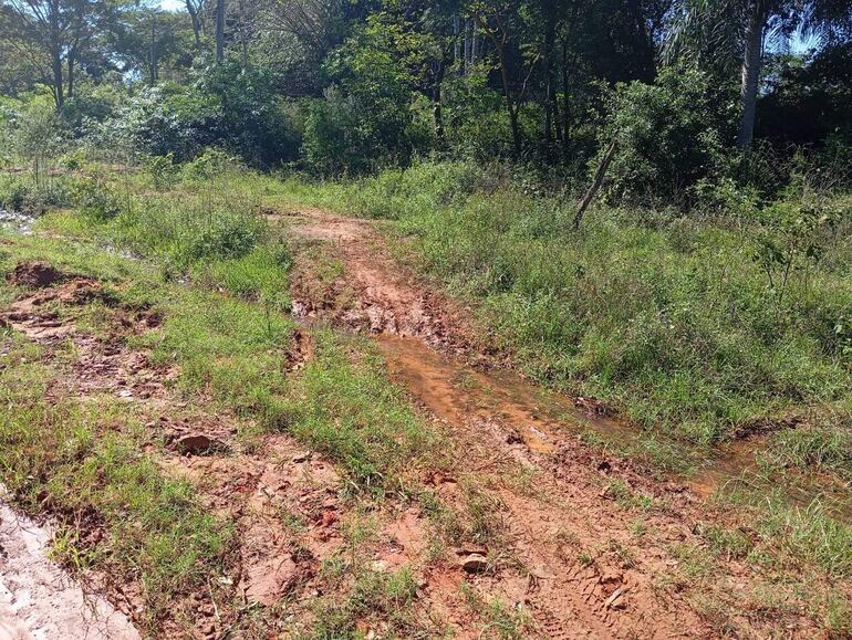 El proyecto de empedrado en el acceso a Pacheco ya se había solicitado al MOPC, pero quedó varado con el cambio de gobierno.