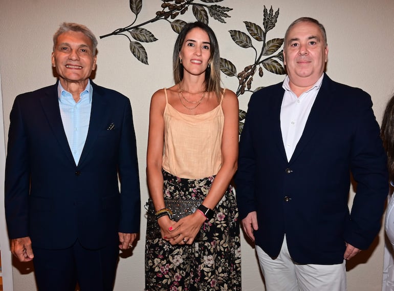 Milner Buey Arietti, Cecilia Netto y Mario Méndez. 