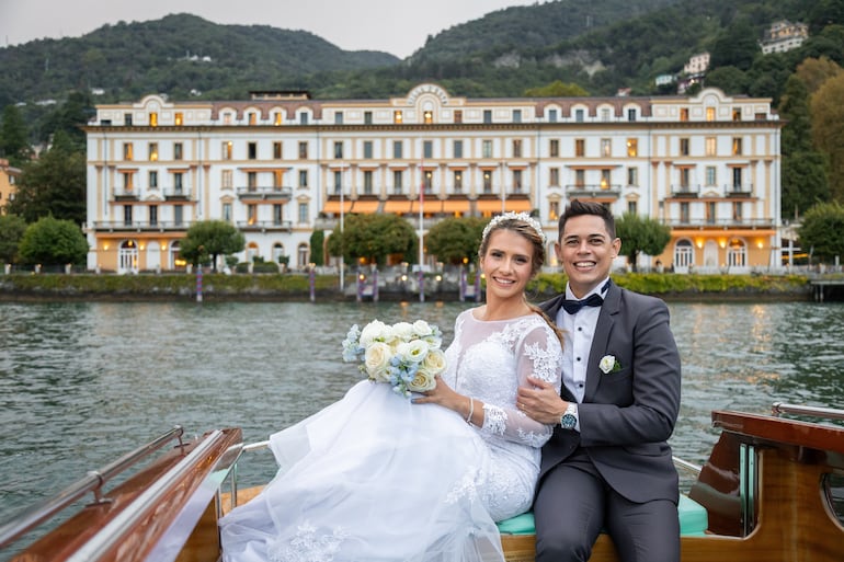 ¡Romántica postal! Ale Alonso y Giovanni Re unieron sus vidas en matrimonio en la bella Italia.