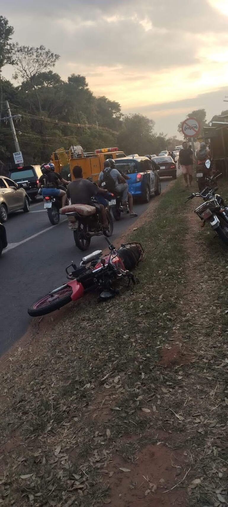 Así quedó la moto de la víctima fatal luego del atropello en Itá. (gentileza).