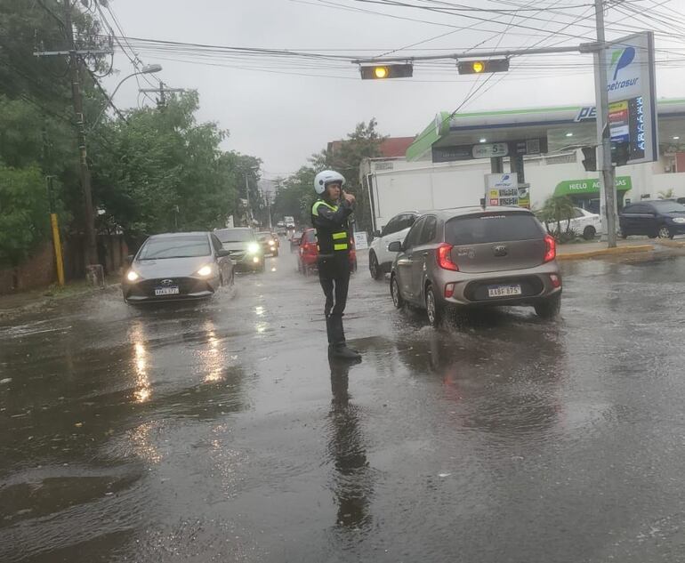 El tránsito fue liberado sobre la avenida Artigas.