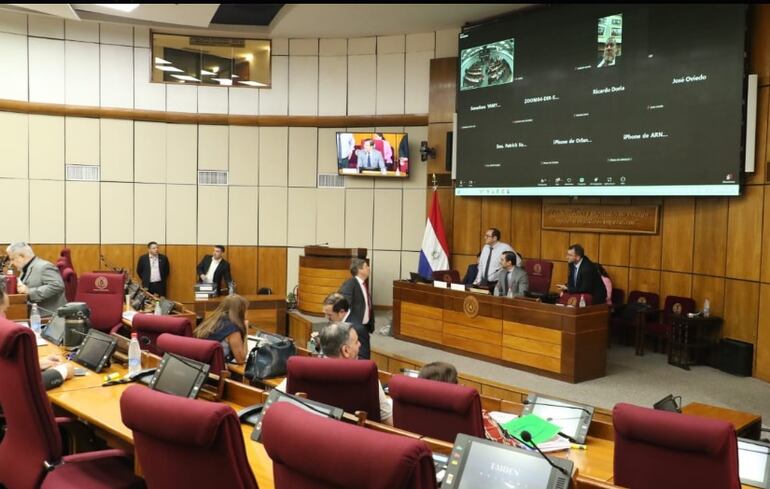 Comisión de Hacienda del Senado.