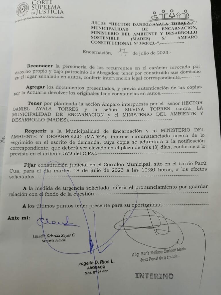 Vecinos del barrio Pacucuá promovieron un Amparo Constitucional contra la Municipalidad de Encarnación para que deje de tirar basura en un corralón municipal, no habilitado para el efecto.