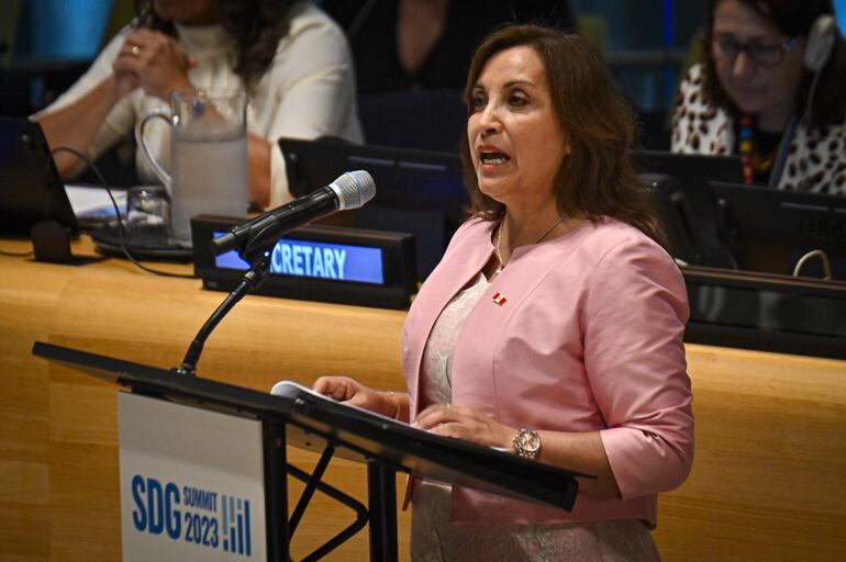 La presidenta de Perú, Dina Boluarte.