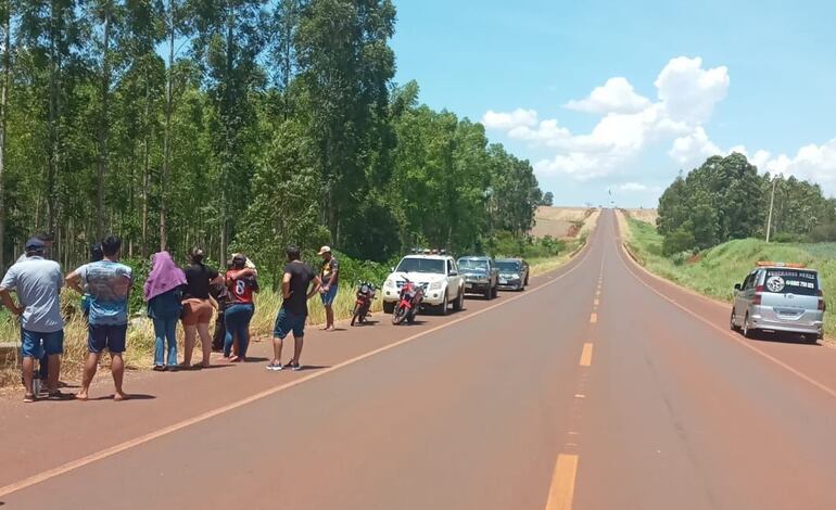 El cuerpo sin vida fue encontrado por transeúntes al costado de la Ruta PY07.