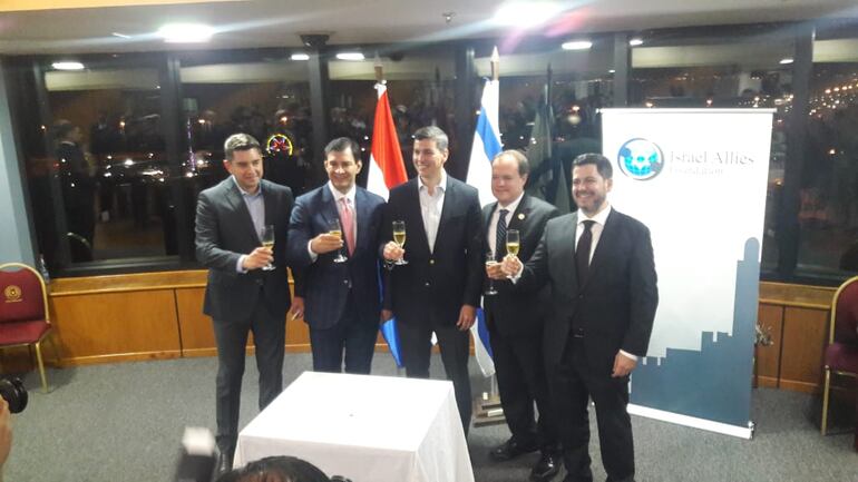Santiago Peña anunció que mudará la Embajada de Paraguay en Israel a la ciudad de Jerusalén.