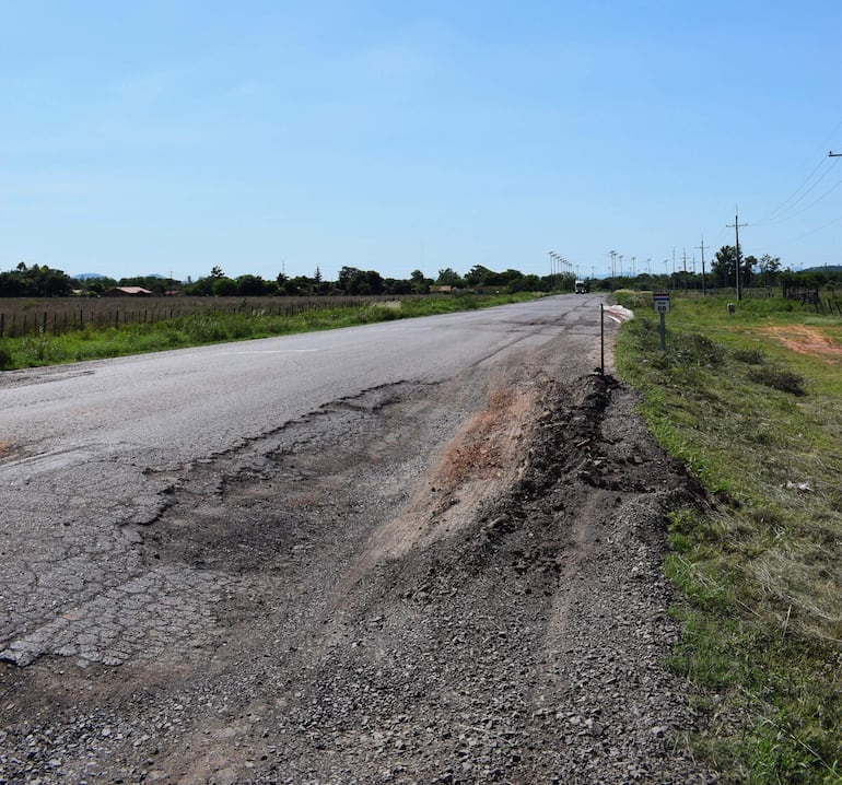 La ruta PY01 está en pésimas condiciones ante la desidia del MOPC.