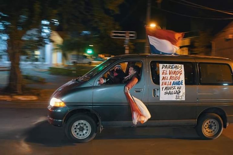 La caravana contra la corrupción se reailzó en marzo del 2020 y derivó en la apertura de dos causas penales contra los organizadores.