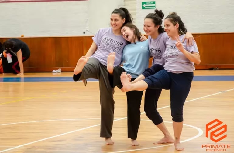 Gloria Morel, Rocío Ortiz, Jazmín Derbas y Paola Ferraro en el Festival Internacional Primate Escénico 2023.