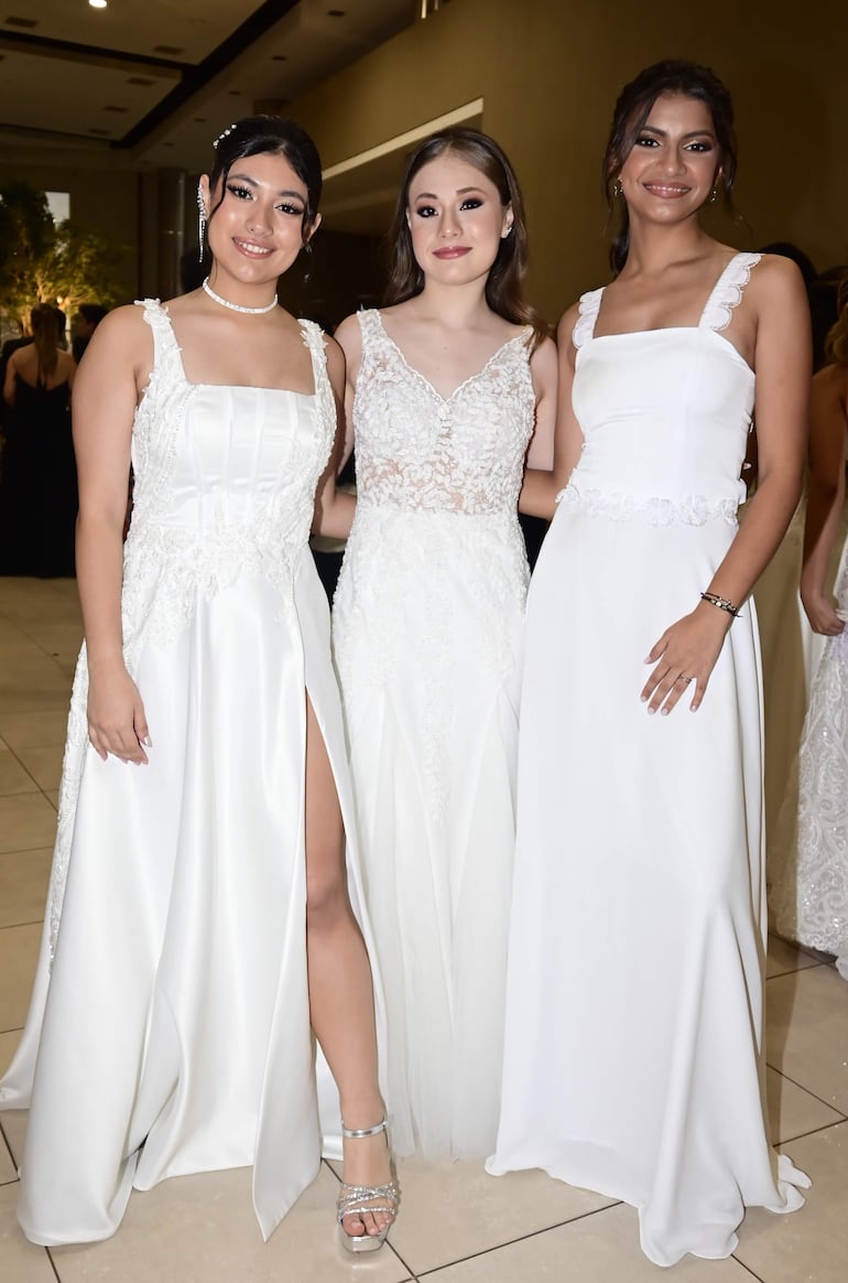 Daniela Lobos, Fernanda Peralta y Lara Solalinde.