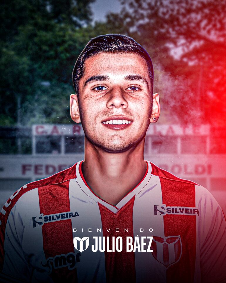 El paraguayo Julio Báez fue presentado en River Plate de Uruguay.