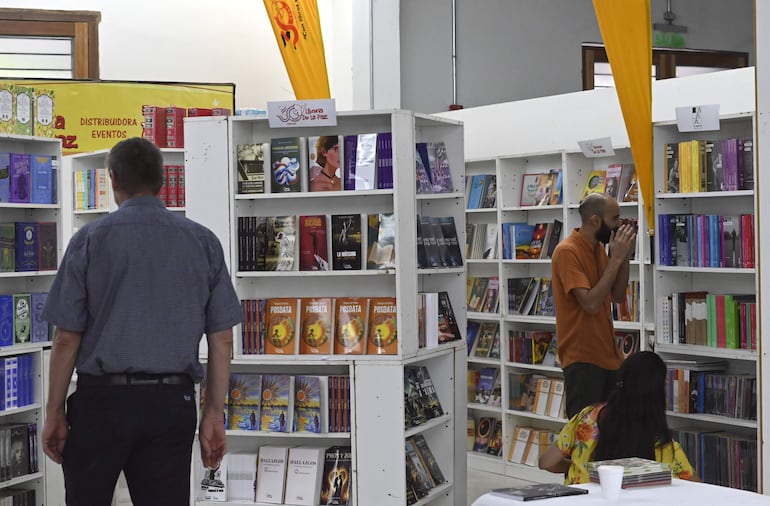 Libros para niños y adultos se podrán encontrar en los stands de la Feria Chacú-Guaraní.