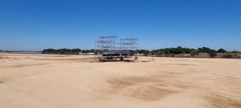 La comunidad florideña se prepara para la fiesta playera denominada HawaianFlo que será este sábado 11 de enero.