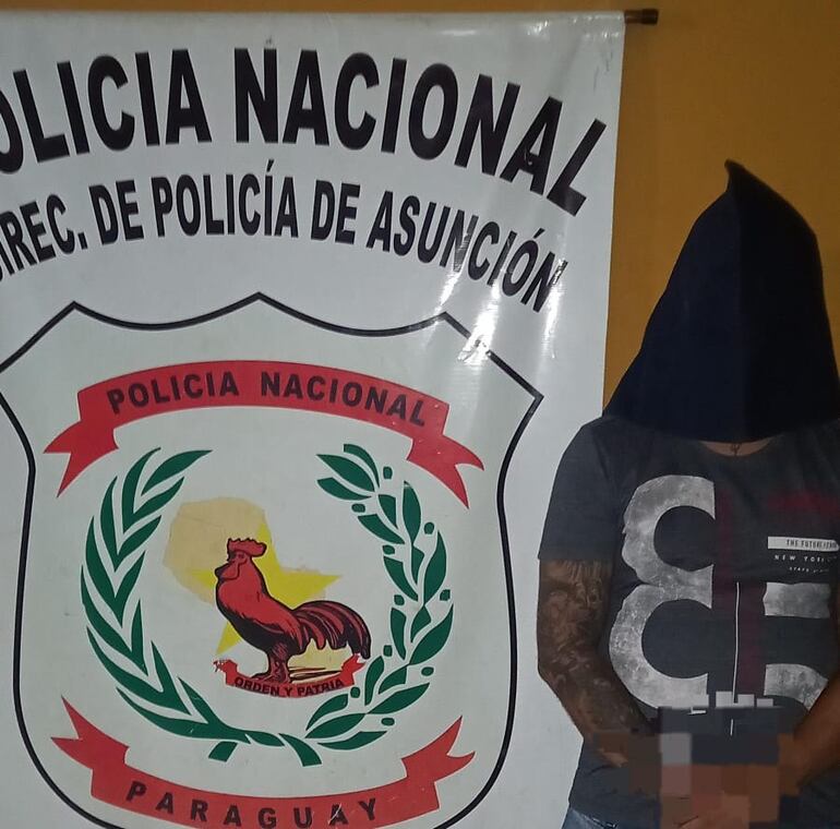 Este hombre fue detenido por supuestamente abusar sexualmente de una mujer.