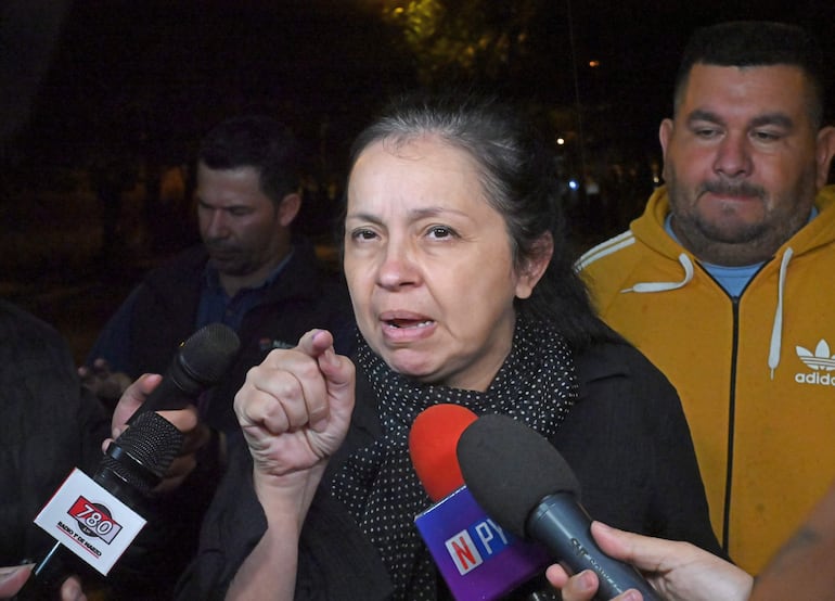 La abogada Yolanda Paredes, senadora electa por Cruzada Nacional, señaló que ya antes de las eleciones habían denunciado el robo del código fuente de las máquinas de votación.