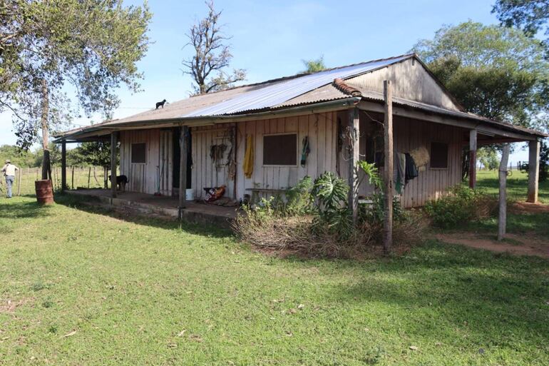 La estancia de donde fueron hurtadas seis armas de fuego. Al capataz lo encontraron hoy muerto.