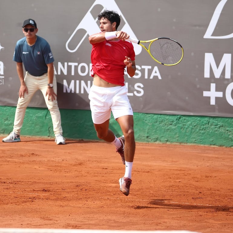 Daniel Vallejo escaló 36 posiciones en el ranking de la ATP.