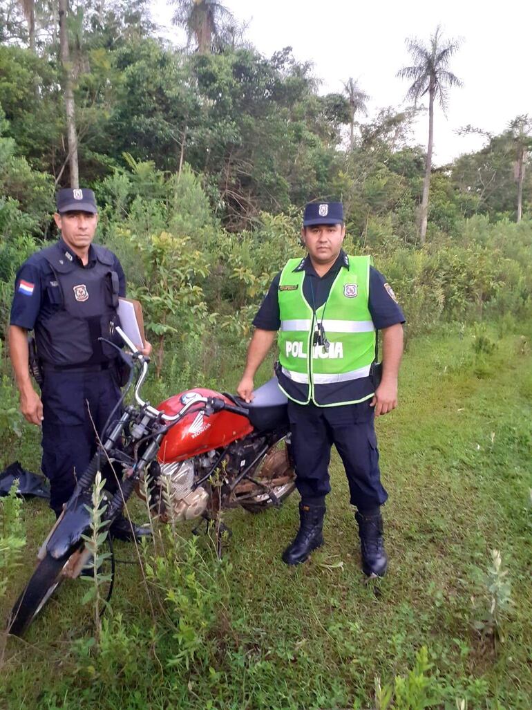 Recuperan motocicleta hurtada a un cobrador.