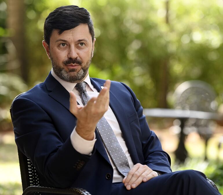 Sergéy Lukashevich, embajador de Belarús en Brasil concurrente en Paraguay. 