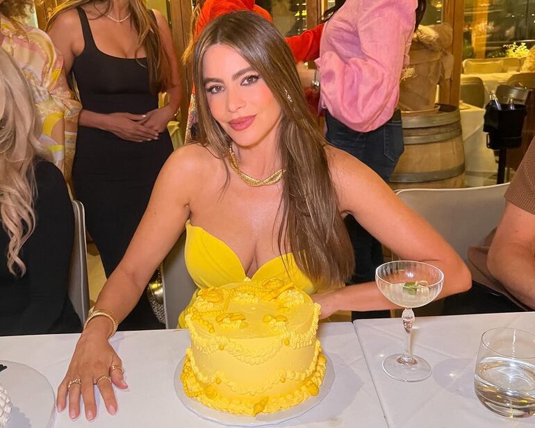 ¡Radiante cumpleañera! Sofía Vergara llegó a los 52 años.