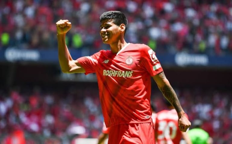 Robert Morales suma tres goles en el año y 10 con la casaca del Toluca.