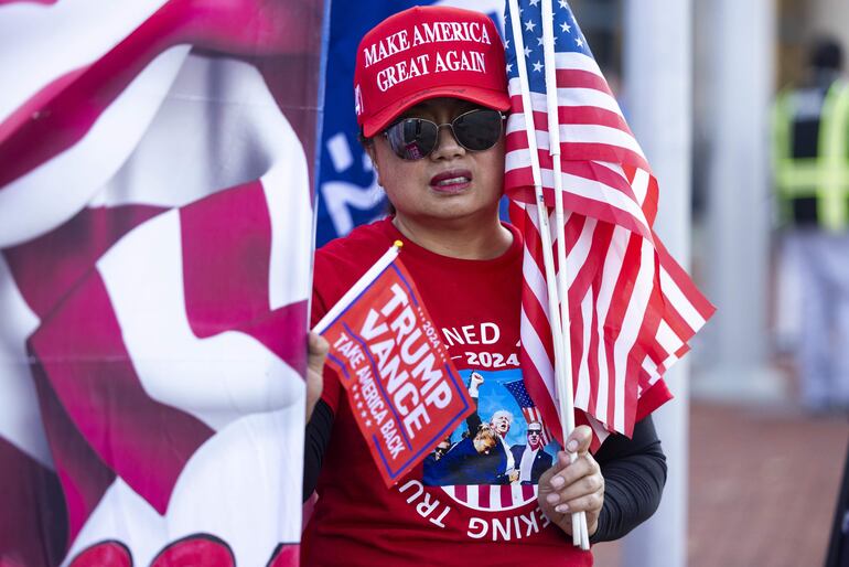 Una seguidora del expresidente y candidato republicano, Donald J. Trump.