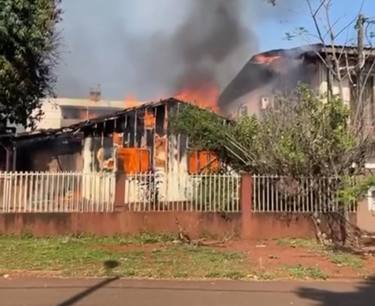 El incendio ocurrió en una vivienda ubicada en el municipio de Santa Rita.