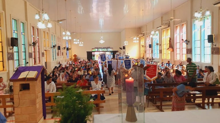 Los mallorquinos celebran el novenario, previa a la festividad de Sagrado Corazón de Jesús.