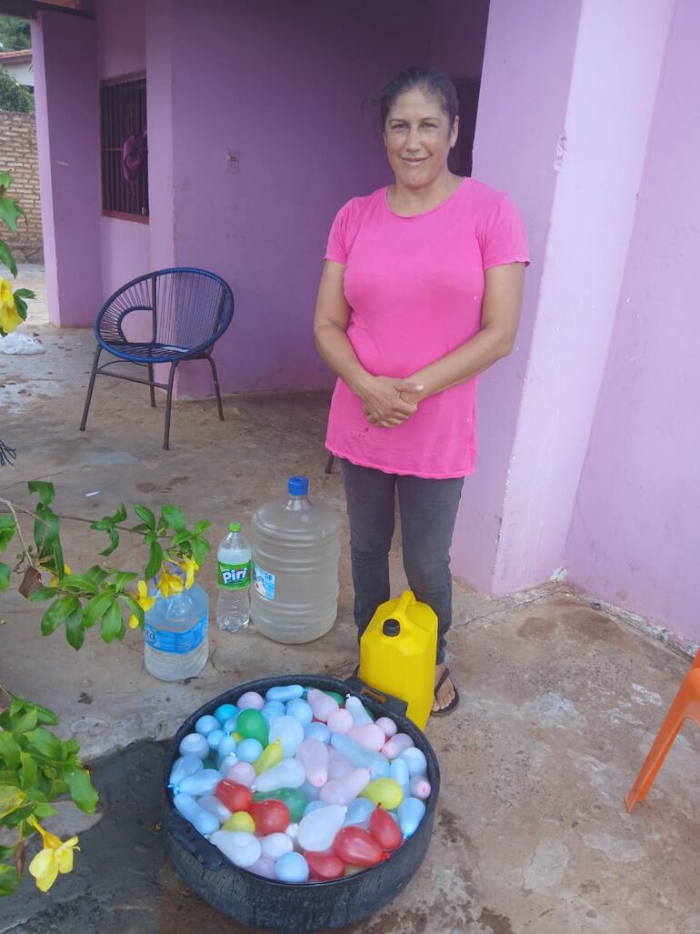 Mariela Martínez manifestó su preocupación por la falta de agua en su comunidad.