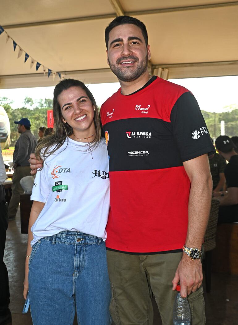 Flavia Pappalardo y Emanuel Oviedo.