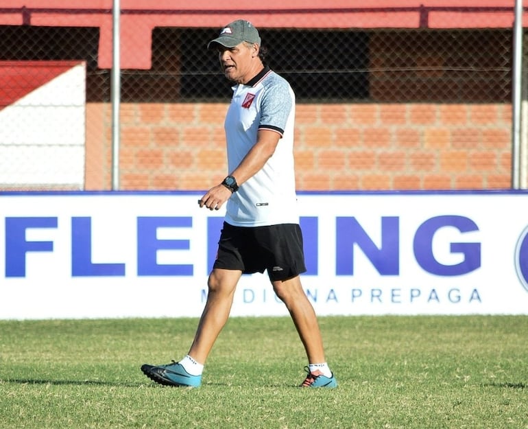 Celso Ayala, técnico de River Plate.