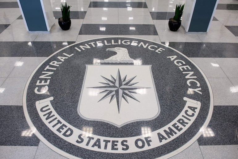 Logo de la CIA en el cuartel general.