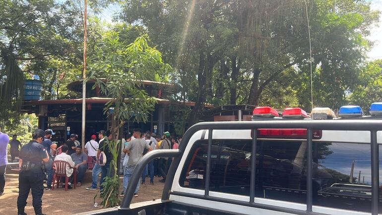 Los delincuentes ingresaron al local situado en pleno microcentro esteño a través de un túnel.