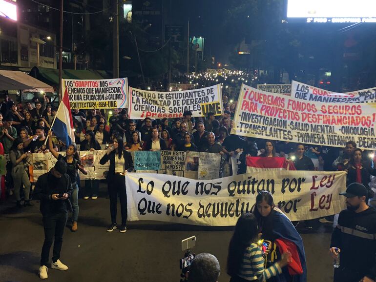 Manifestación de estudiantes en abril