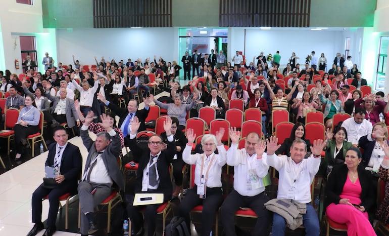 Muy buena cantidad de participantes tuvo el Congreso Cooperativo realizado en la  UNI de Encarnación.