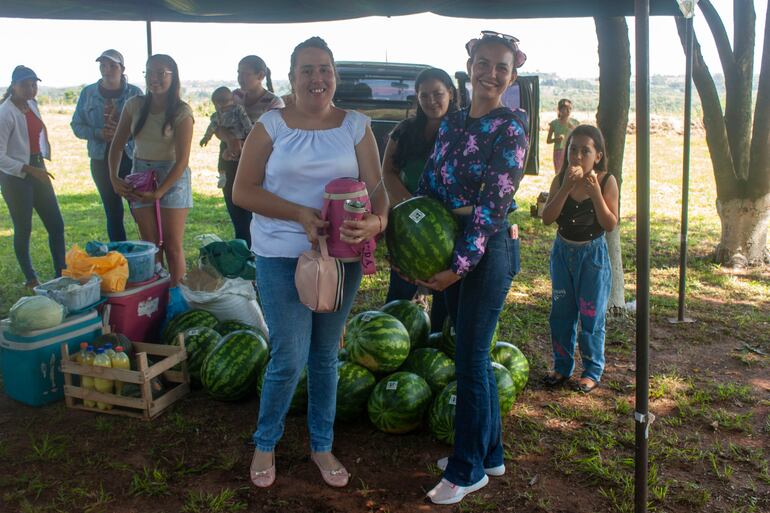 Fotos Fiesta y Exposición de Sandias en San Pedro del Paraná.