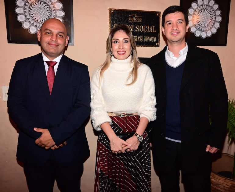 Francisco Riquelme, Cecilia Acosta y Nelson Aguirre.