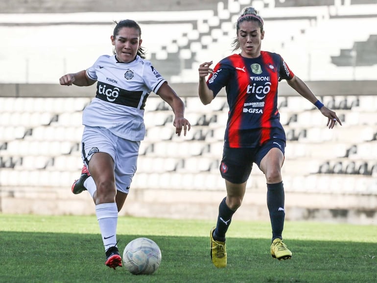 Cerro Porteño y Olimpia juegan el superclásico del Fútbol Femenino.