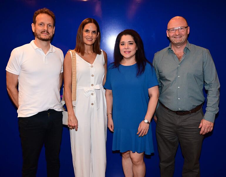 Aldo Cristaldo, Sol Caballero, Natalia Ramírez y Daniel Baudelet.