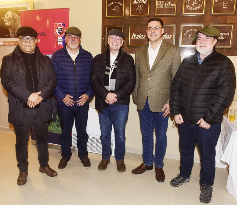 Mario Apodaca, Daniel Prieto, Pedro Galli, Christian Galeano y Ceferino Méndez.