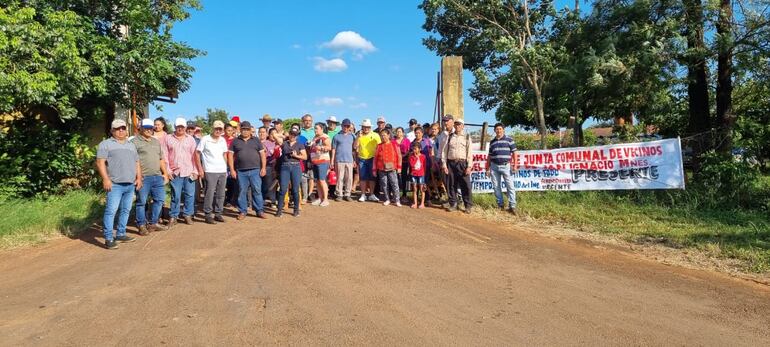 Pobladores de las compañías de San Ignacio, Misiones, piden reparación y mantenimientos de los diferentes caminos vecinales.