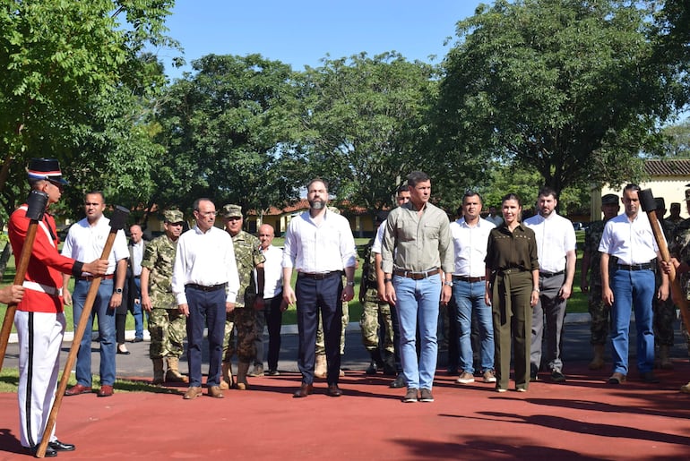 Los desafíos de la lucha contra el crimen organizado y la corrupción para mejorar la seguridad deben ser un trabajo coordinado, afirmó Santiago Peña.