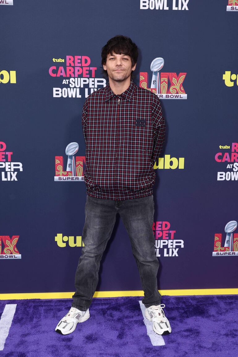 Louis Tomlinson en la alfombra morada durante el Super Bowl LIX: Kansas City Chiefs v Philadelphia Eagles en el Caesars Superdome
(Cindy Ord/Getty Images/AFP)
