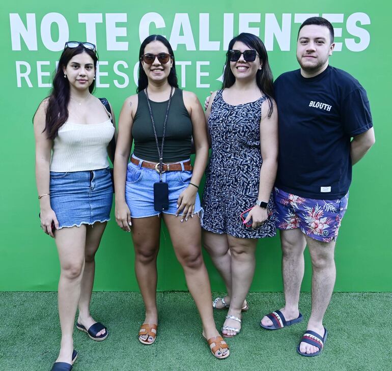 Leila Paredes, Jann Samaniego, Deima Barreto y Guillermo Riva.