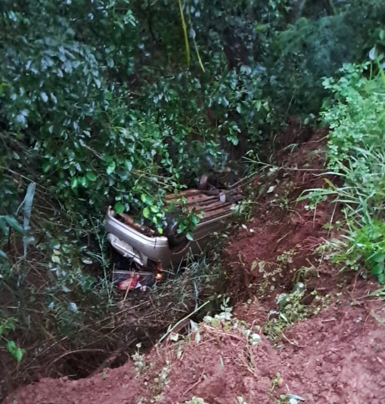 Uno de los accidentados presenta traumatismo de cráneo leve y el otro lesiones varias.