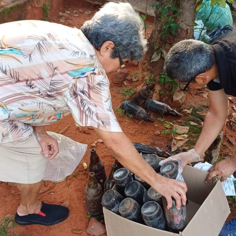 Desde el Ministerio de Salud recuerdan la importancia de eliminar posibles criaderos de mosquitos.