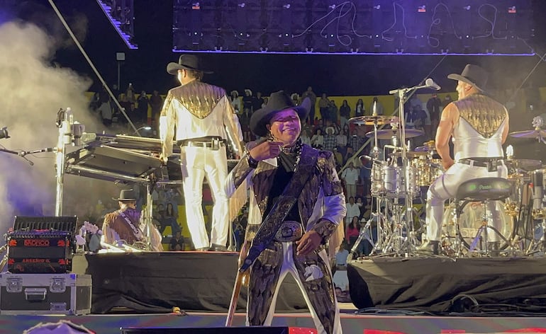 El vocalista de Bronco, José Guadalupe Esparza, tras un concierto en Mérida, México.