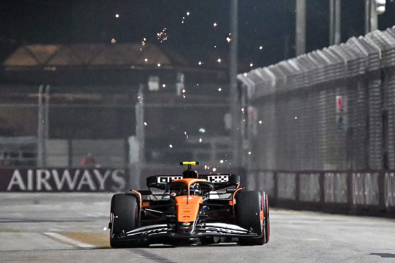 Lando Norris lidera los entrenamientos libres en Singapur.